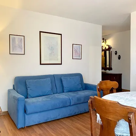 Trilocale Fiori Apartment *